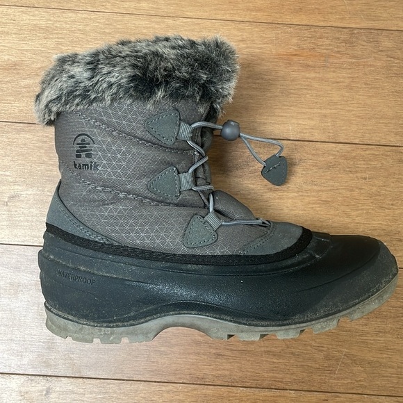COPY - Kamik MOMENTUM low grey charcoal winter snow boot bungee lacing system … - Picture 2 of 10